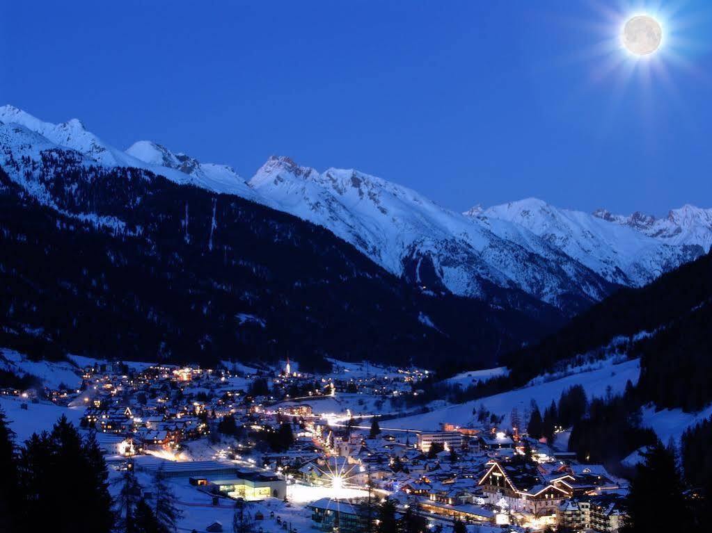 Hotel Raffl'S St. Antoner Hof Sankt Anton am Arlberg Exterior foto